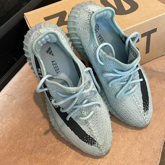 Adidas Yeezy Boost 350 V2 ‘SALT’ - Picture 4 of 15